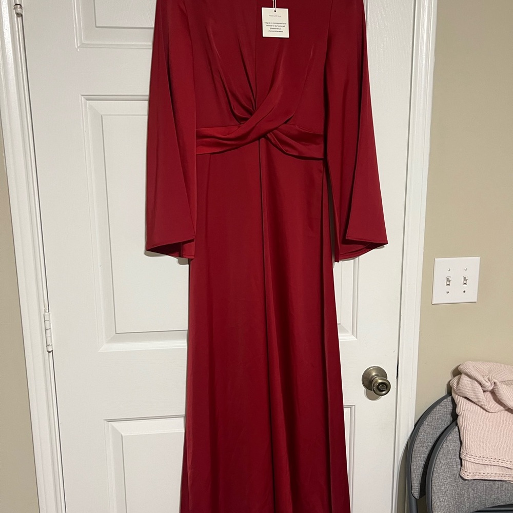 Elegant Red Evening Gown